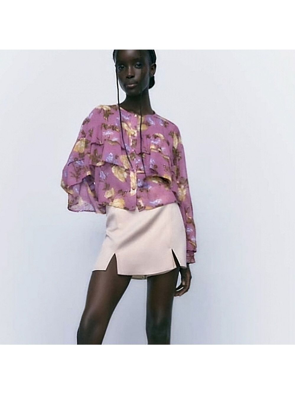 NWT ZARA MULTICOLOR FLORAL PRINT TIERED RUFFLE TOP BLOUSE SIZE SMALL